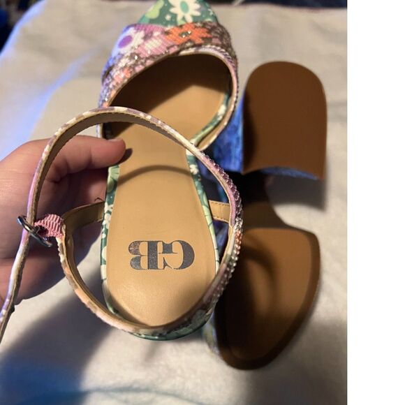 Gianni Bini Ulti-Mate Floral Rhinestone Platform Sandals Size 9.5 - Picture 5 of 10